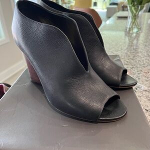 Cute Vince Camuto Peep Toe Shoes